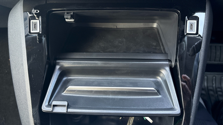 Peugeot 208 1.2 Hybrid 110 Allure 5dr e-DSC6 Petrol Hatchback